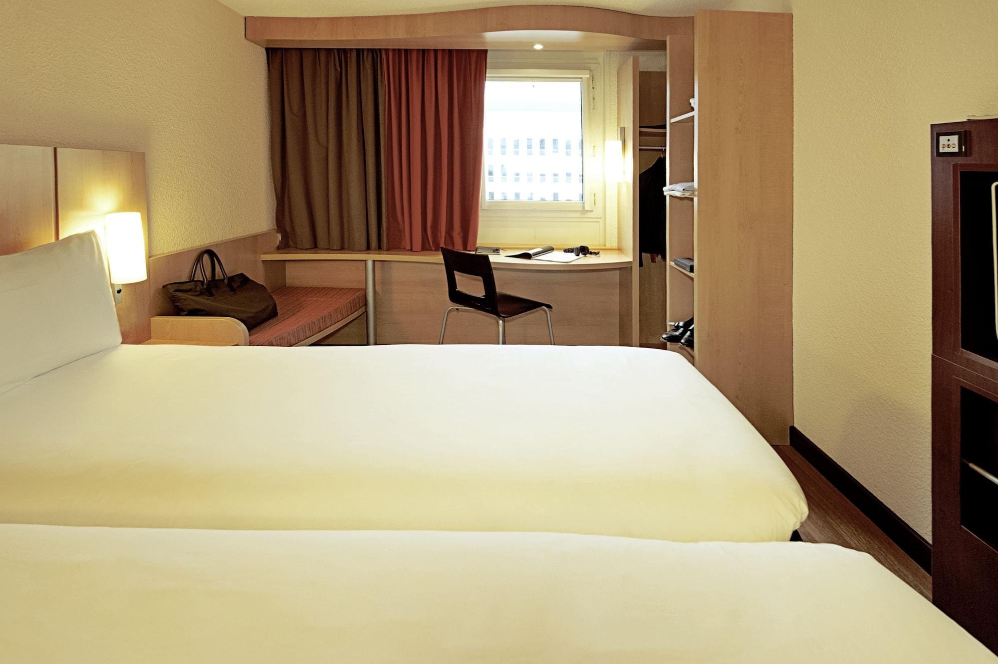 Ibis Lyon Gare Part Dieu Екстериор снимка
