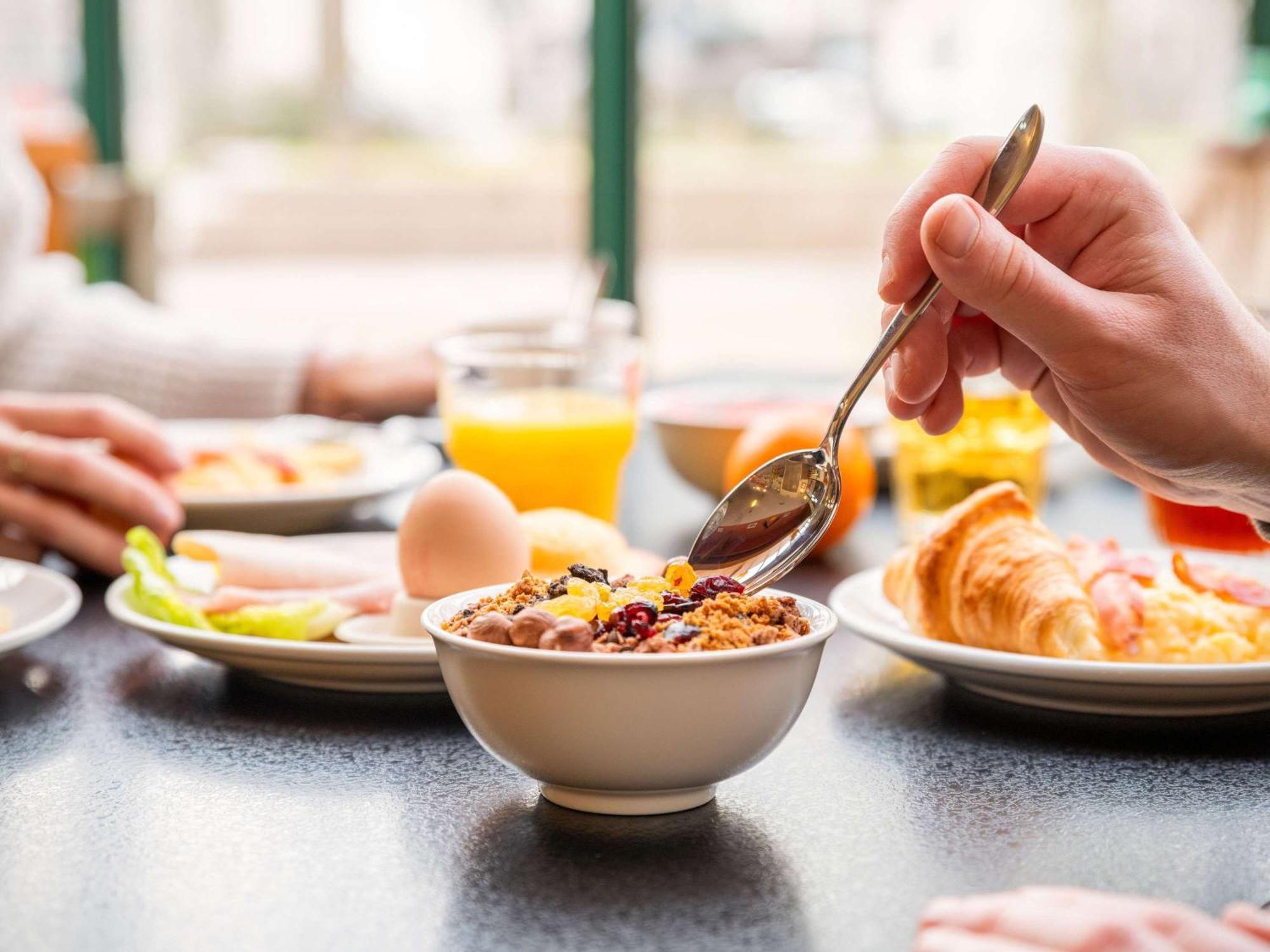 Ibis Lyon Gare Part Dieu Екстериор снимка